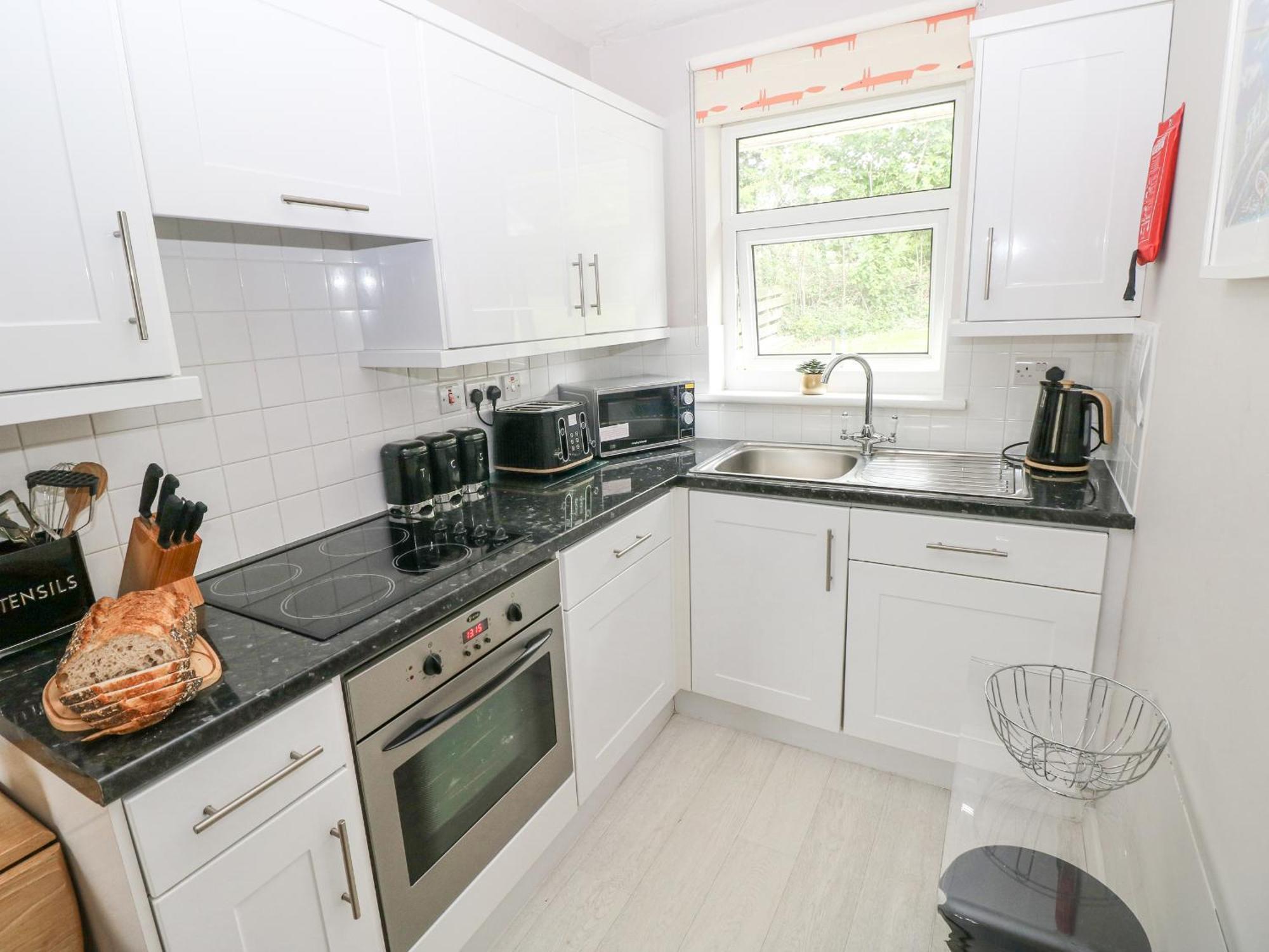 Y Bwthyn Bach Villa Аберерън Екстериор снимка